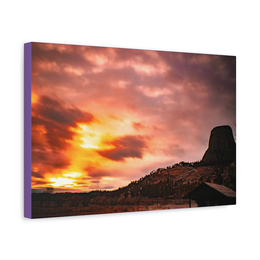 Devils Tower Canvas