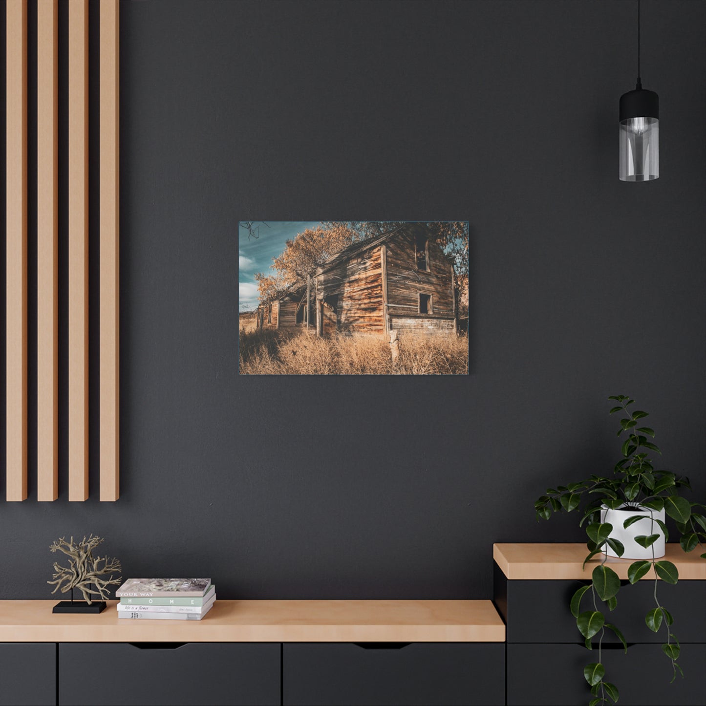 Vintage Cottage Canvas